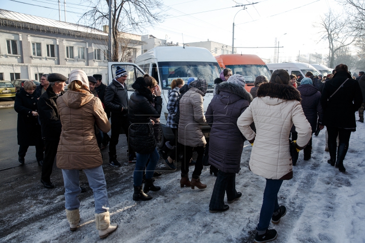 Фоторепортаж с митинга в поддержку назначения нового правительства