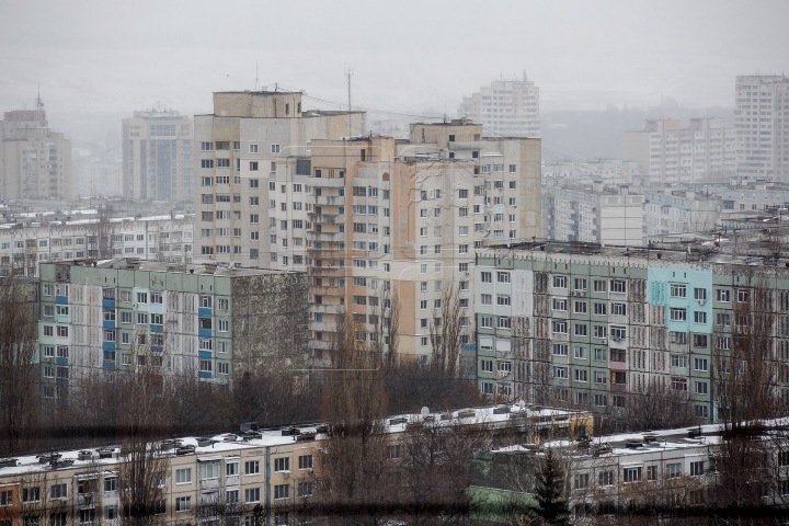 Как столица справляется с метелью (ФОТОРЕПОРТАЖ)