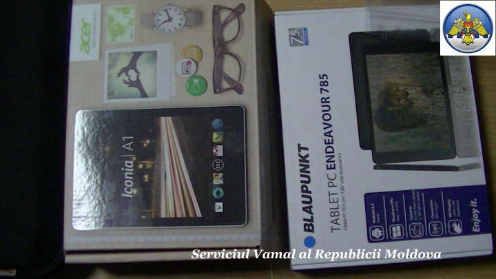 На КПП Леушены задержана партия контрабандных планшетов (ФОТО)