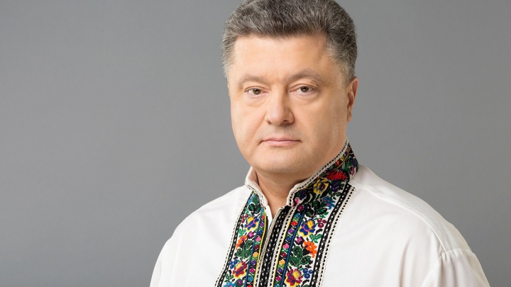 Порошенко призвали запретить всю российскую музыку и кино