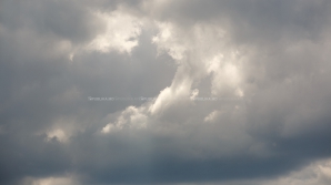 Ливень с градом побил более 155 га молдавских садов