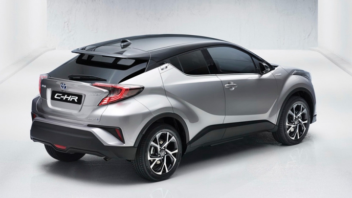 Опубликованы первые официальные фото кроссовера Toyota C-HR