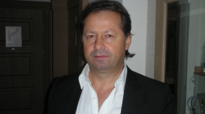 Генеральный менеджер "Сперанцы" предложил тренеру "Дачии" стричь газон