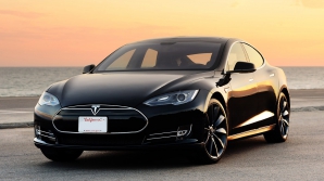 Tesla усовершенствует автопилот на фоне скандалов с ДТП