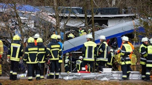 В США сошел с рельсов пассажирский поезд: есть жертвы