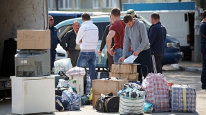 В преддверии Пасхи молдаване получают посылки от родственников из-за границы