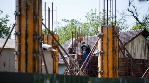 Филип проверил ход строительства современного детсада в Калараше