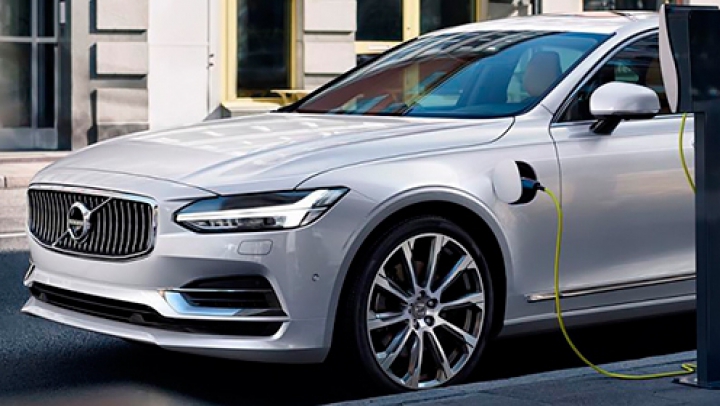 Volvo планирует представить свой первый электрокар в 2019 году