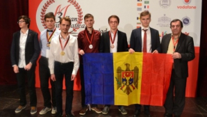 Молдавские школьники взяли четыре медали на Балканской олимпиаде по математике