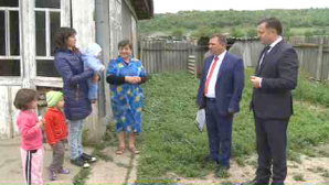 В селе Брэтулены по случаю Дня семьи многодетная мать получит в подарок новый дом