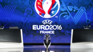 К ЧМ Европы по футболу у Эйфелевой башни создадут фан-зону площадью 130 тыс. квадратных метров