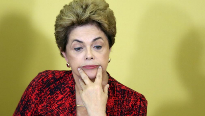 Бразильский сенат отстранил президента