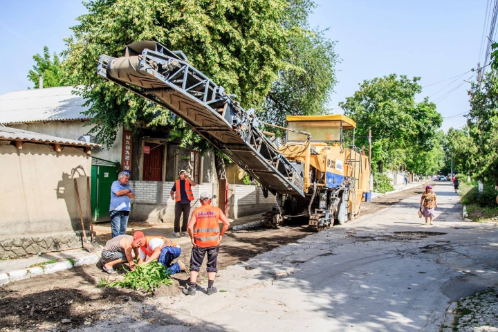 В трёх микрорайонах Оргеева начался капитальный ремонт дорог (ФОТО)