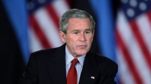 Джордж Буш станцевал на прощании с погибшими в Далласе полицейскими (ВИДЕО)