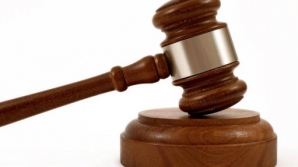 На торги снова выставили госпредприятия Tutun CTC, Barza Albă и Floare-Carpet