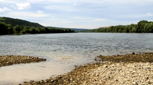 Из-за жары начал пересыхать Днестр