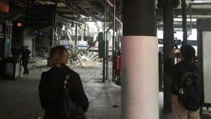 В Нью-Джерси в час-пик поезд сошел с рельсов