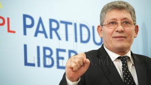 Гимпу начал предвыборную кампанию с обещания подготовить объединение Молдовы и Румынии