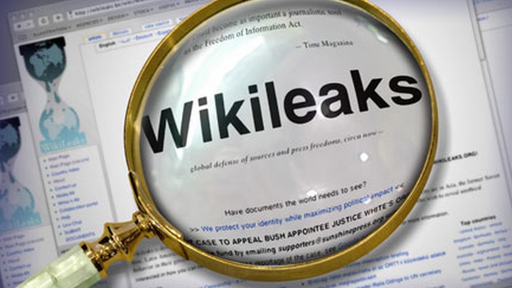 WikiLeaks опубликовал 17-ю часть переписки главы штаба Клинтон Подесты