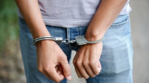 В Яссах арестовали членов преступной группировки, завозившей сигареты из Молдовы