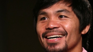 Десятки тысяч филиппинцев вышли на улицу, чтобы отметить успех Пакьяо