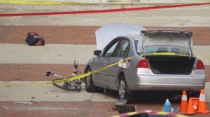 20-летний беженец сбил 11 человек на машине, а затем набросился на прохожих с ножом