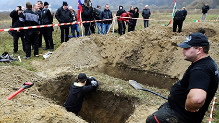 Братья-словаки победили в чемпионате гробокопателей