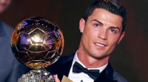 Роналду получил золотой мяч