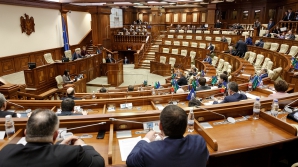 В парламенте подняли вопрос об участившихся случаях пищевых отравлений