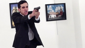 Откровения фотографа, который рискуя жизнью,снял убийцу посла России