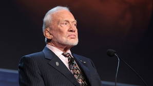 Побывавшего на Луне астронавта эвакуировали с Южного полюса