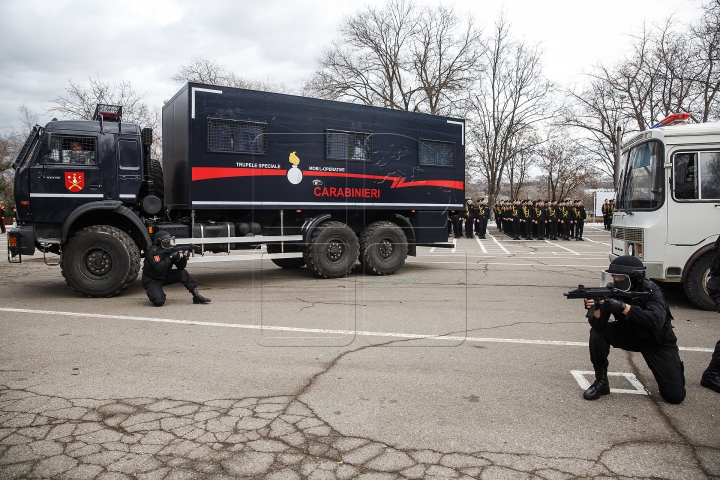 25 ani carabinieri