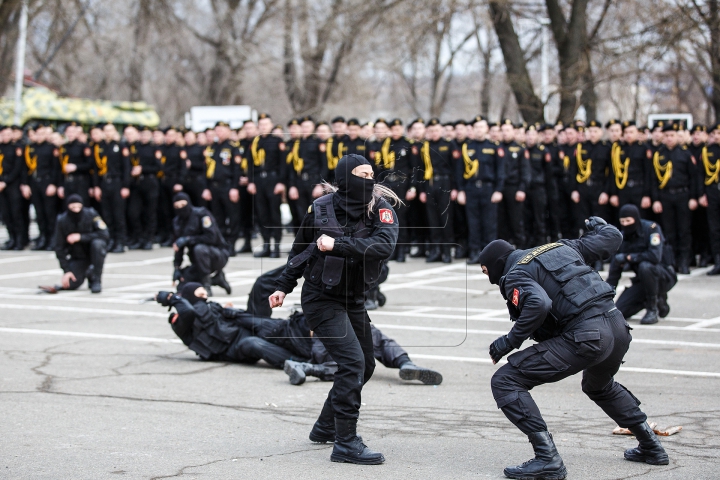 25 ani carabinieri