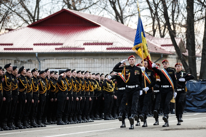 25 ani carabinieri