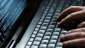 Евросоюз наймет хакеров для борьбы с наркоторговлей в Сети 