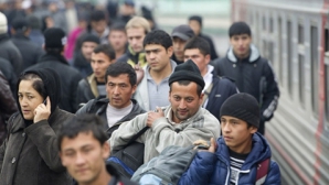 Додон заявил, что решит проблему трудовых мигрантов в России и возобновит экспорт