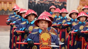 Из-за загрязнения воздуха в Пекине Год Петуха встретили без привычных фейерверков