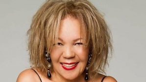 В Бразилии заживо сгорела исполнительница хита "Ламбада"