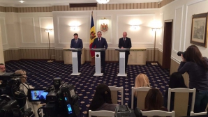 Что обсудили между собой Андриан Канду, Павел Филип и Игорь Додон