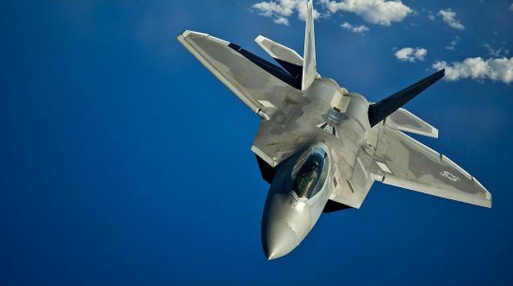 F-22 сделают абсолютно незаметным