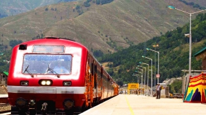 Фермер из Индии по решениею суда стал владельцем пассажирского поезда