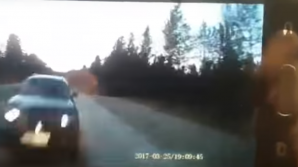 Лобовое столкновение маршрутки и иномарки попало на видео