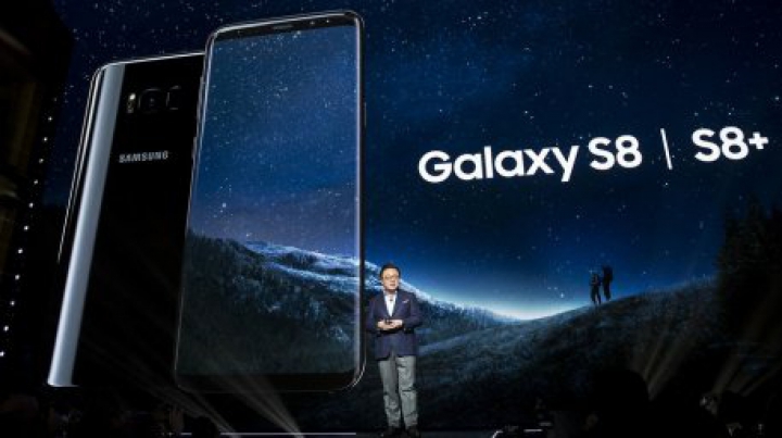 Samsung представила Galaxy S8