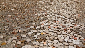 Китаец принес в банк 2,5 тонны мелочи