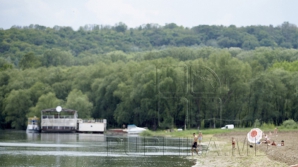 В Вадул-луй-Водэ тоже наводят порядок и готовятся к началу пляжного сезона