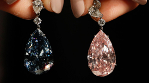 Самые дорогие в мире серьги продали за 57 миллионов долларов