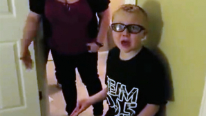 Избивавших детей американских блогеров лишили прав опеки