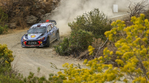 Тьери Нёвилль выиграл пятый этап чемпионата мира по авторалли