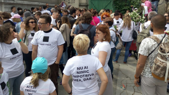 "Без страха": В Кишиневе прошел марш против гомофобии