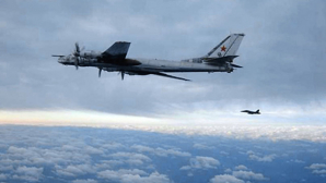 В Мьянме в море рухнул военный самолет